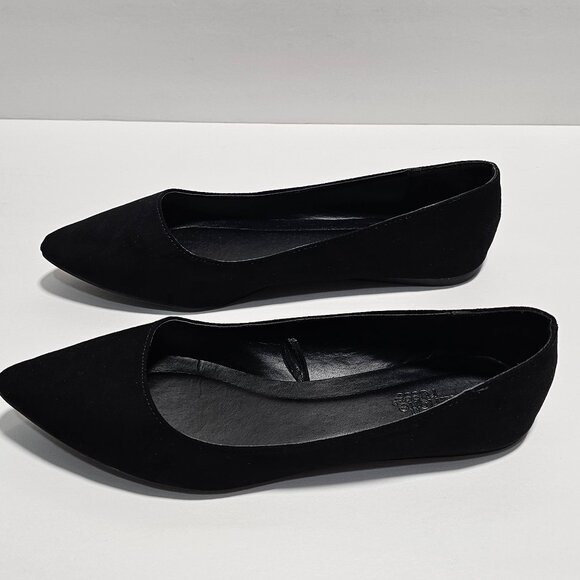 Charlotte Russe Black Pointy Flats - Picture 3 of 8